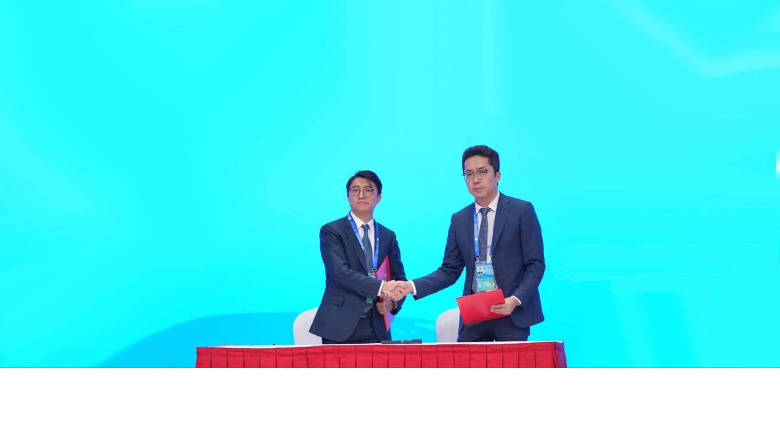 JinkoSolar Announces a 3.8 GW Supply Agreement with ACWA for High-Efficiency N-type Panels